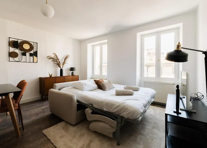 Le Joubert Apartment *